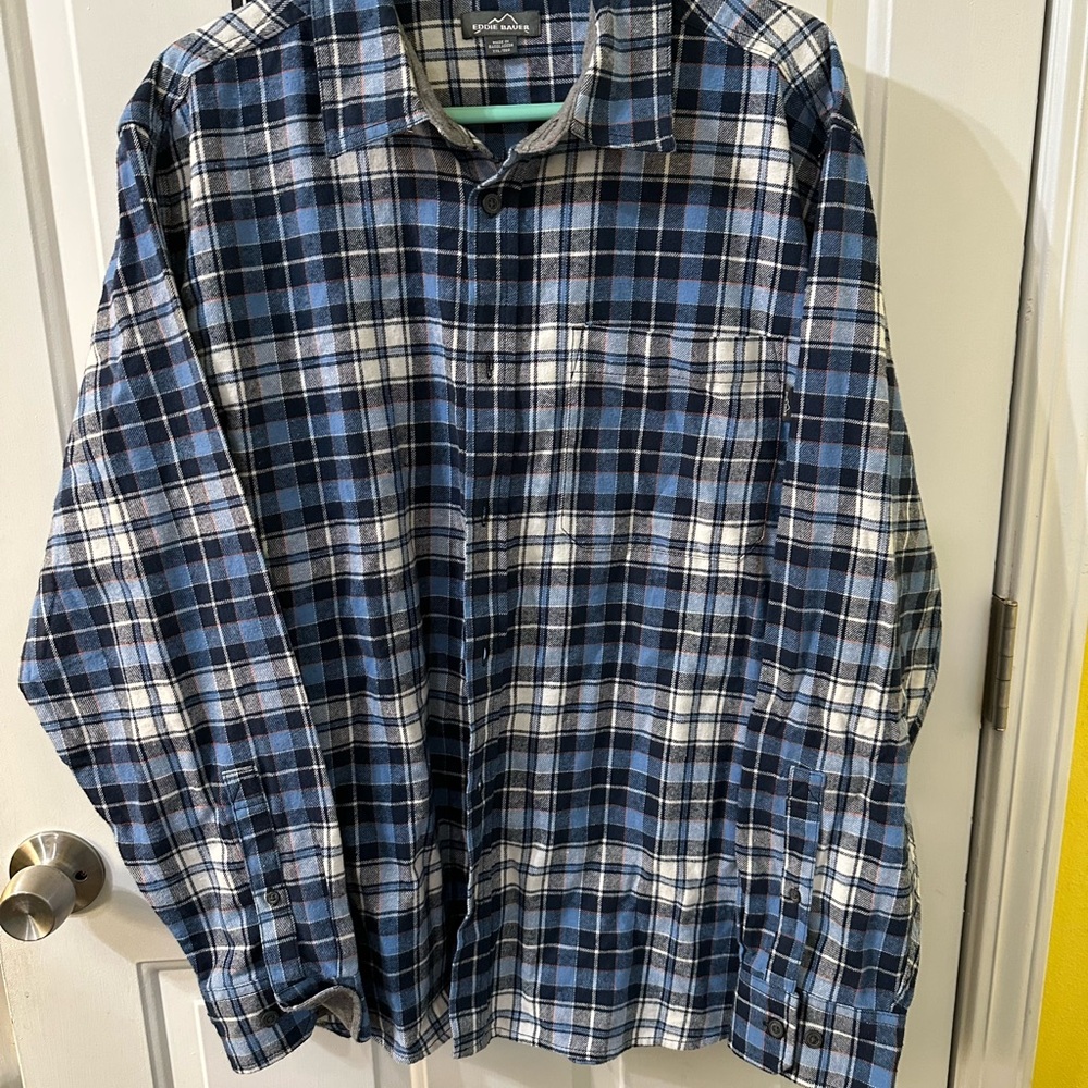 Eddie Bauer Blue and White Plaid Casual Button Down‎ Shirt